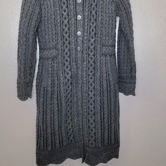 Made in Ireland | Aran Crafts | 100% Merino Wool - Picture 10 of 13